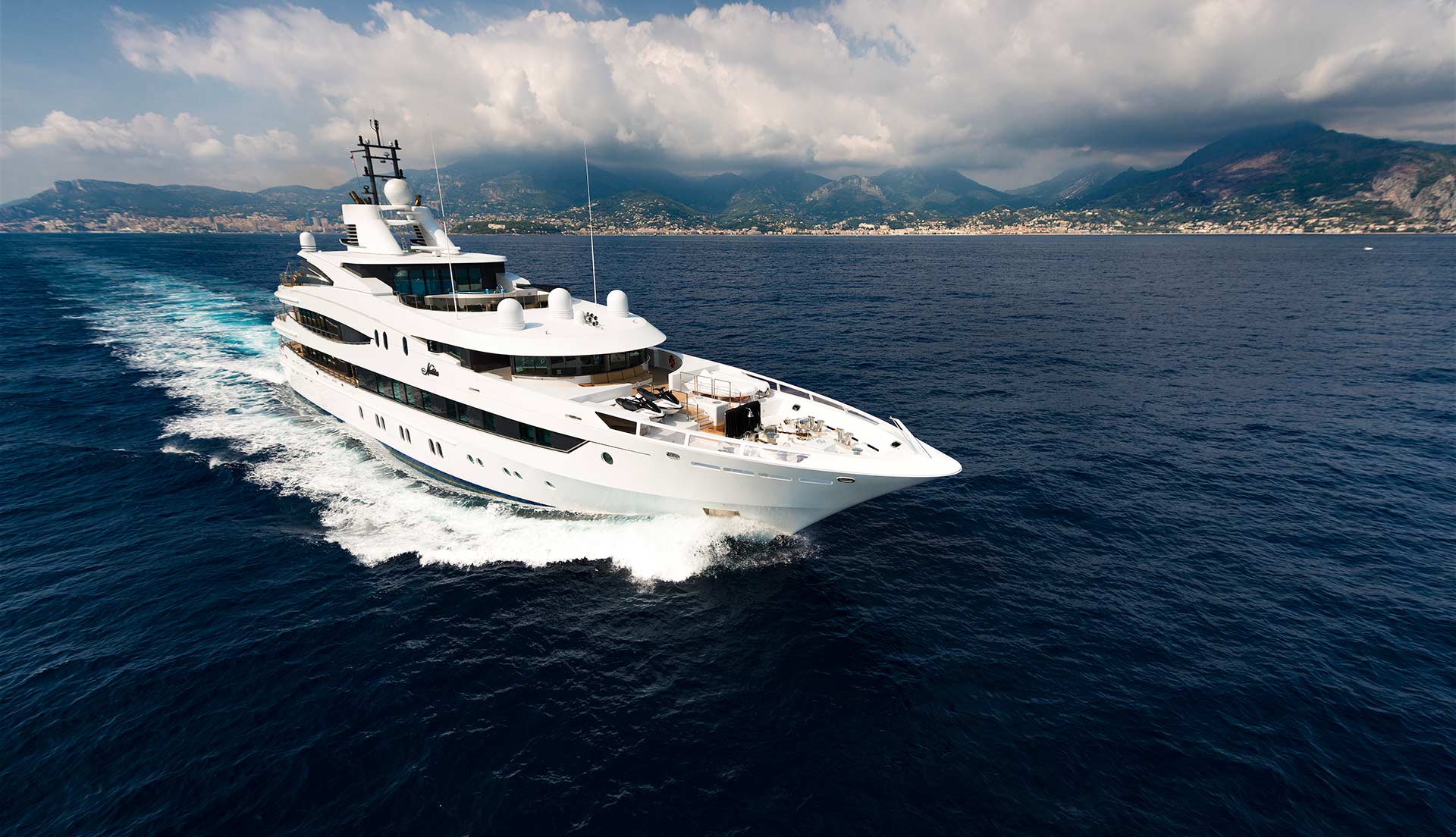 Yachts for Sale & Yacht Charter Worth Avenue Yachts
