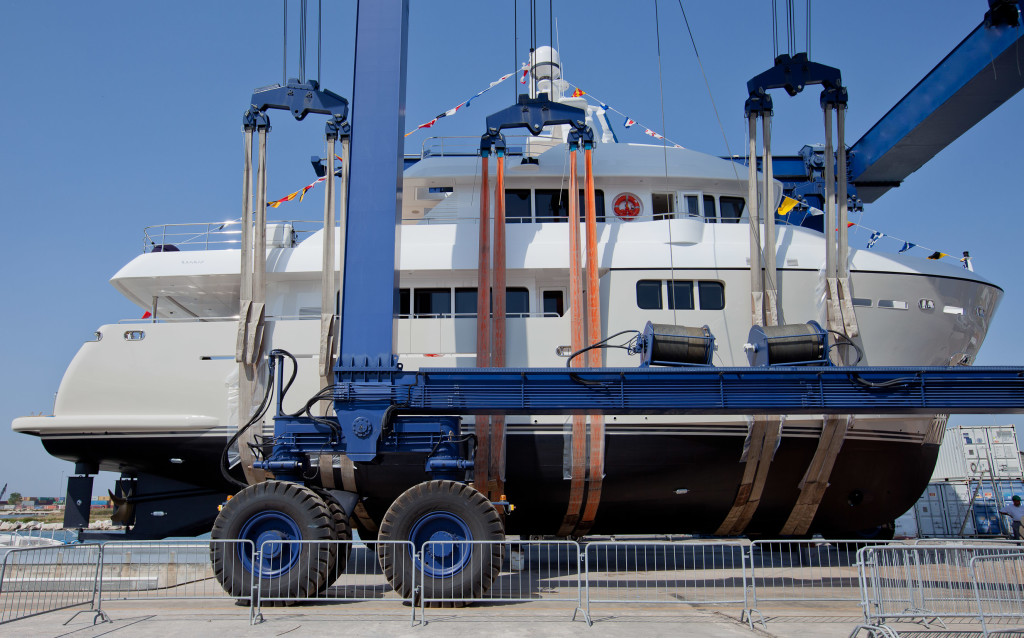 Worth Avenue Yachts delivers first CDM to the Americas
