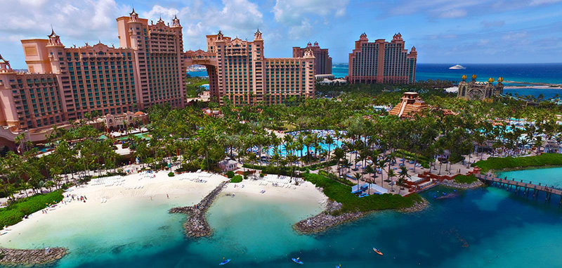 Bahamas Luxury Yacht Vacation