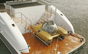 Submarine on motor yacht AMARULA SUN Sailing Yacht Charter vs. Motor Yacht Charter - that IS the question...