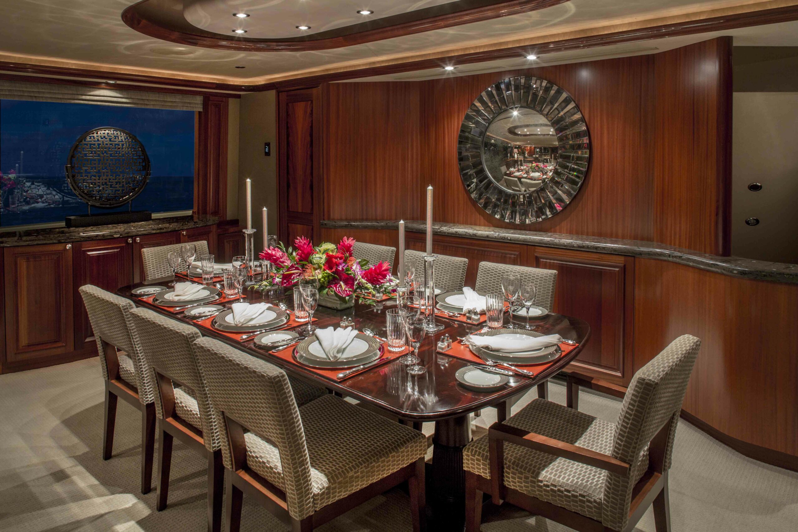 M/Y Antares yacht for sale. Dining set.