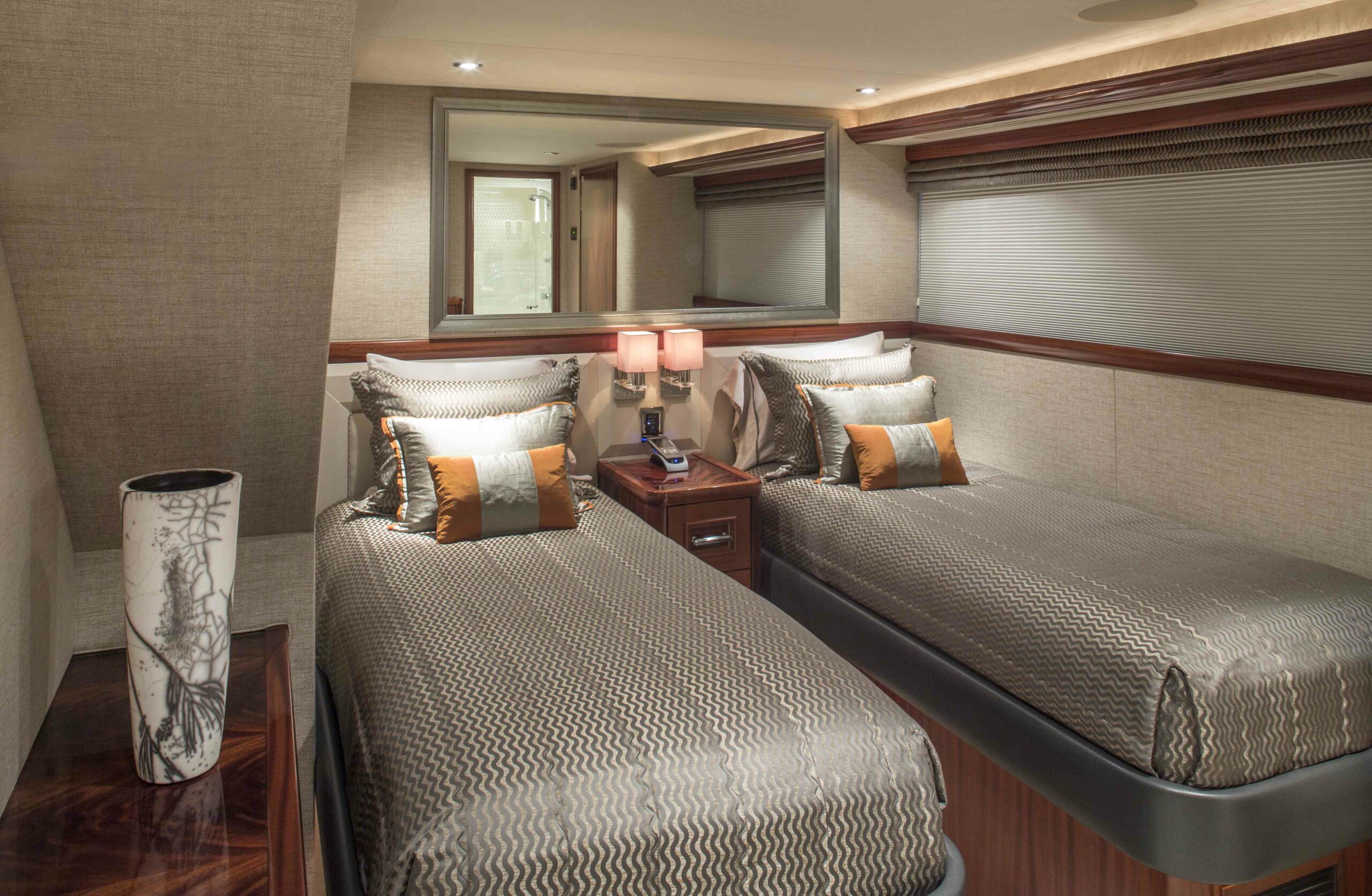 M/Y Antares yacht for sale, guest room.