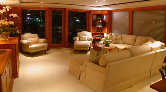 salon view aft