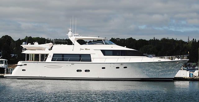 Tour JOAN MARIE at FLIBS 2016