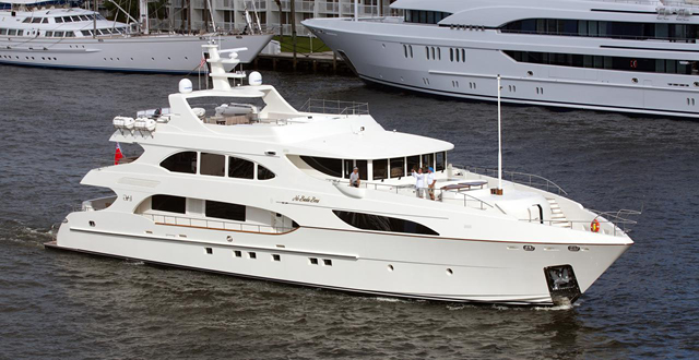 Palm Beach International Boat Show 2017 - yacht for sale 127 NO BADA BEES