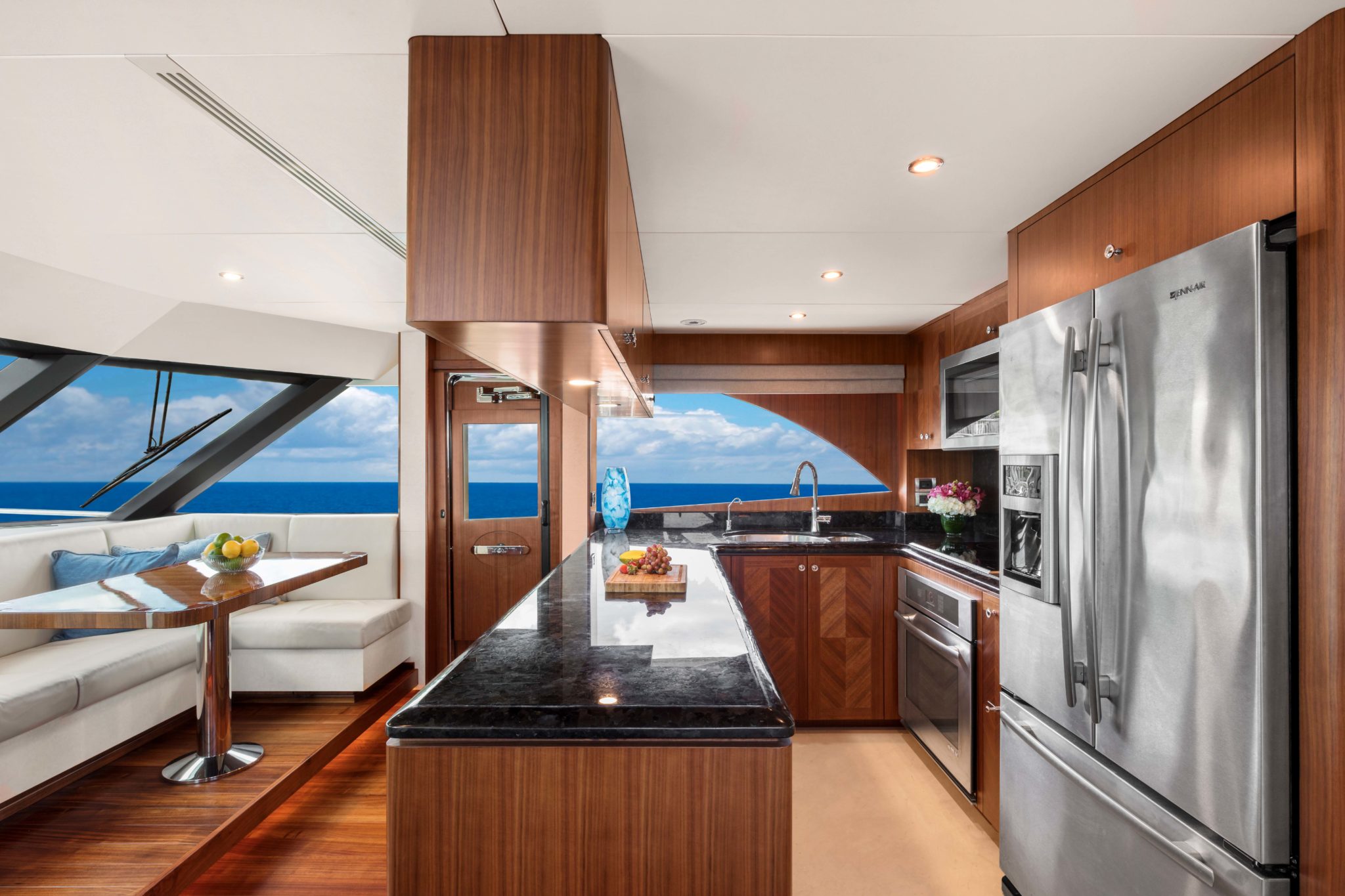 MY REWARD 85' Ocean Alexander 2016