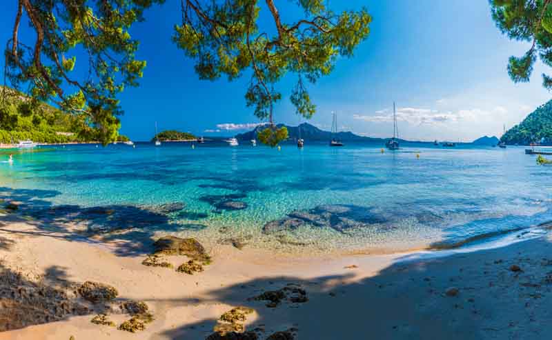 Balearics Yacht Charter