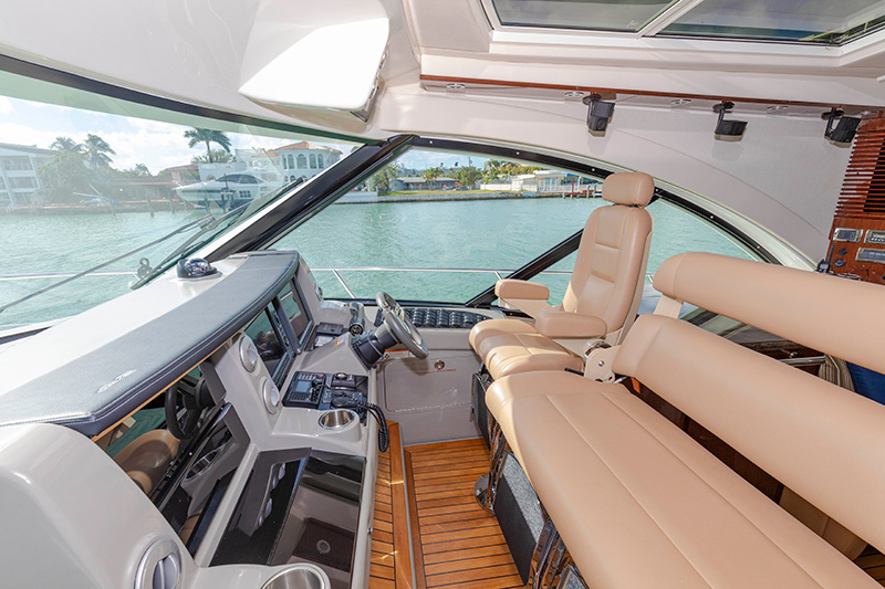 MAXX-KNOBS-Yacht-For-Sale-61-Sea-Ray-58