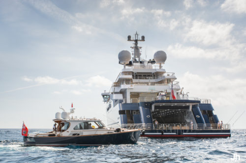 expedition Yachts for Sale - Octopus and her tender