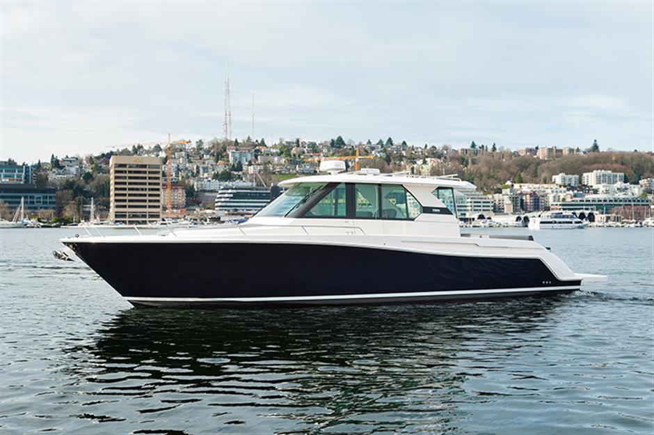 TIARA Q44 FOR SALE