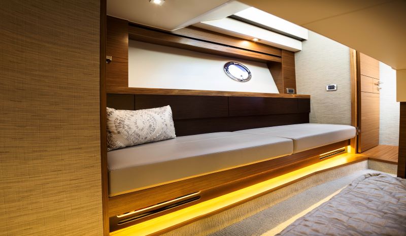 TIARA YACHT FOR SALE