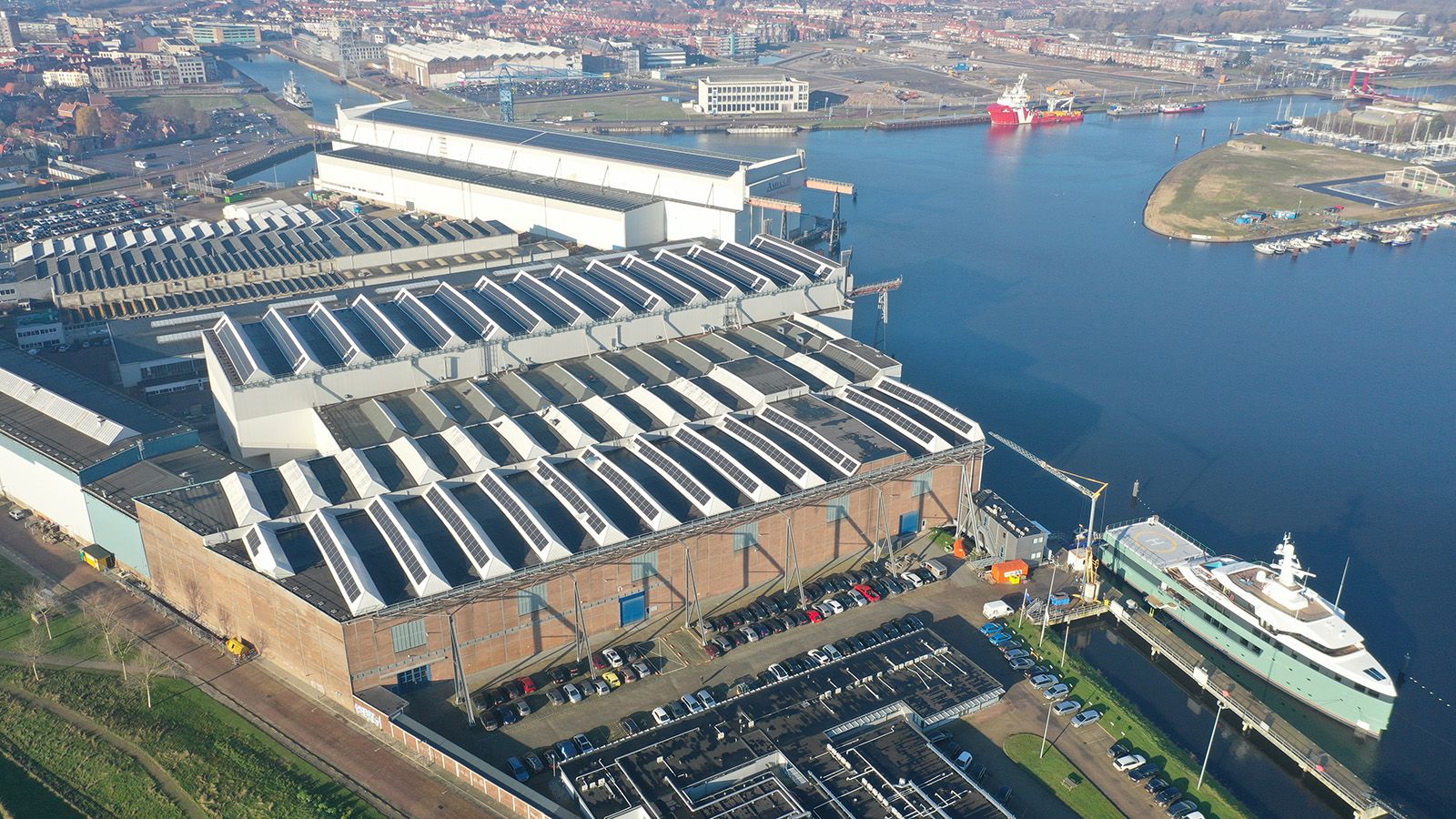 DAMEN SHIPYARD SOLAR POWER