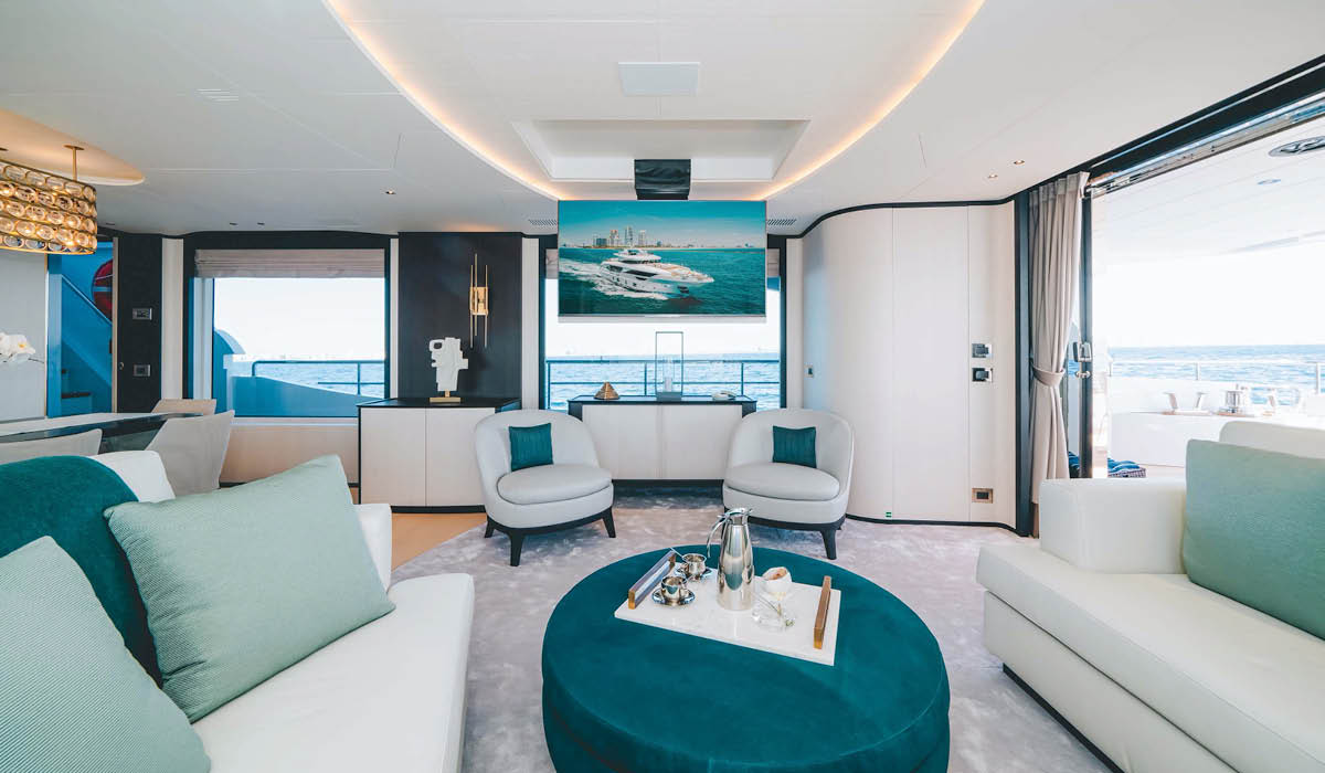 95' Benetti Delfino For Sale