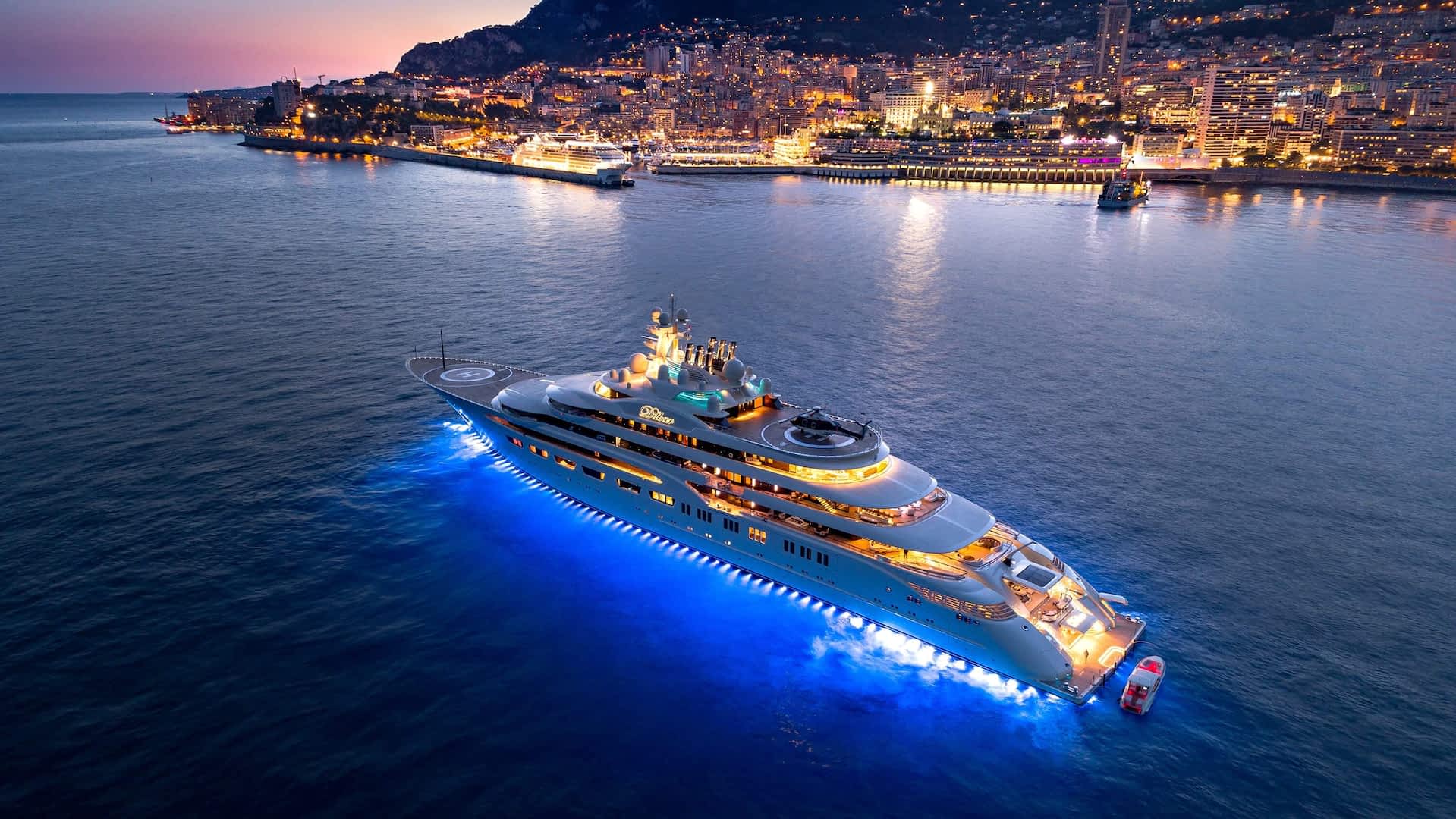 Yacht DILBAR