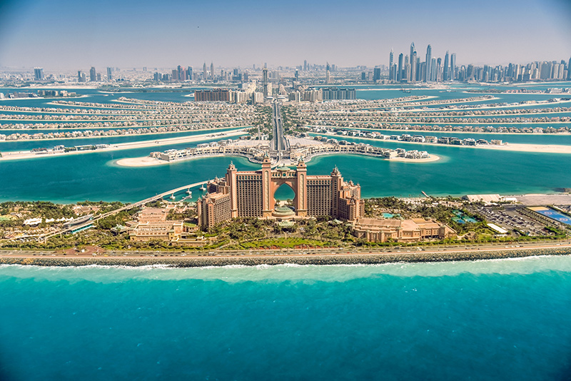 United Arab Emirates Yacht Charter Palm Atlantis