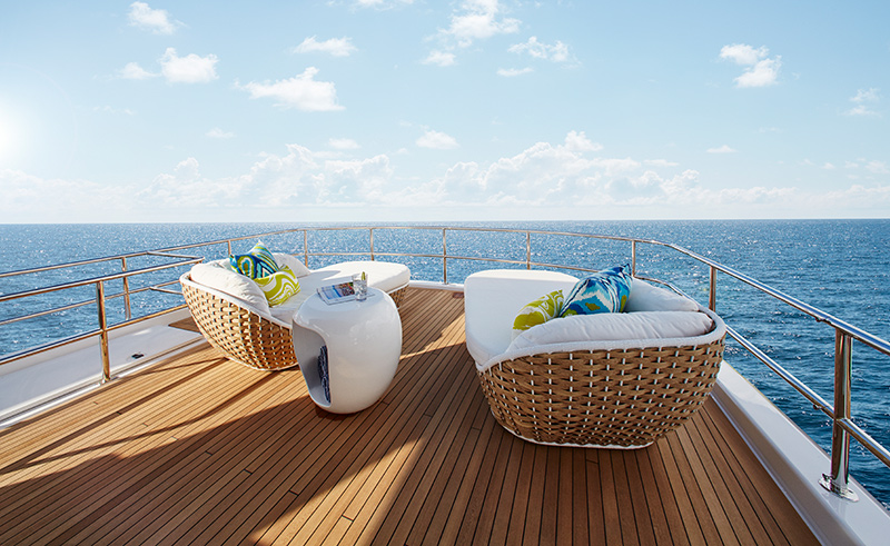 M75-Panacera-Hatteras-Yacht-for-sale