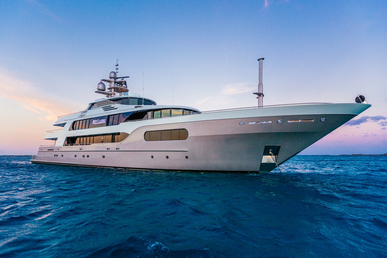 worth avenue yacht brokers