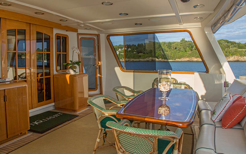 Aft deck of STARLIGHT 106 foot Custom Ray Hunt yacht for sale