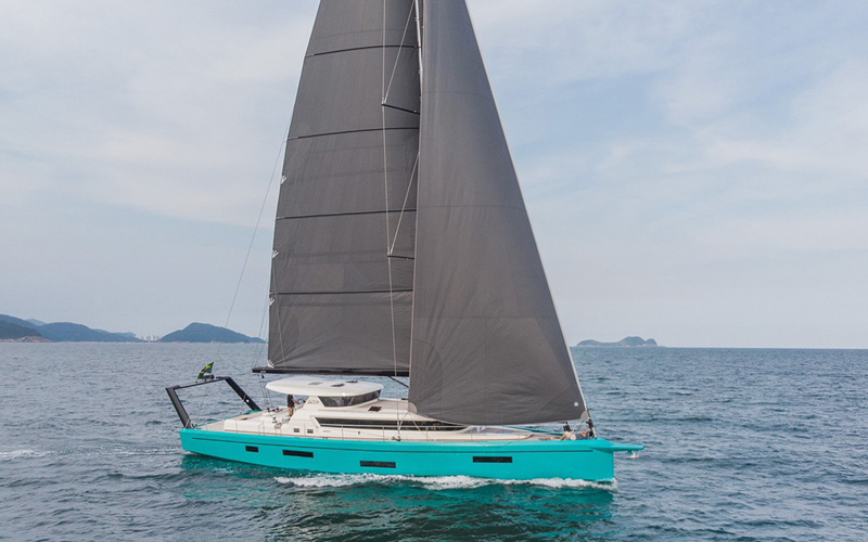 LAS BRISAS 68' MCP Yacht for Sale