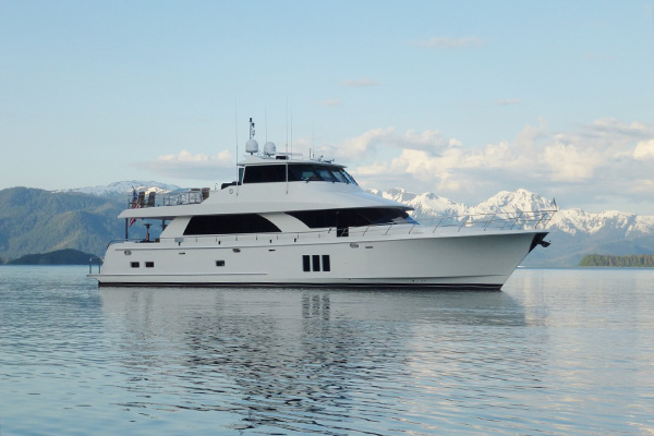 PRES DU SOLEIL, 80' Ocean Alexander 2010 Profile