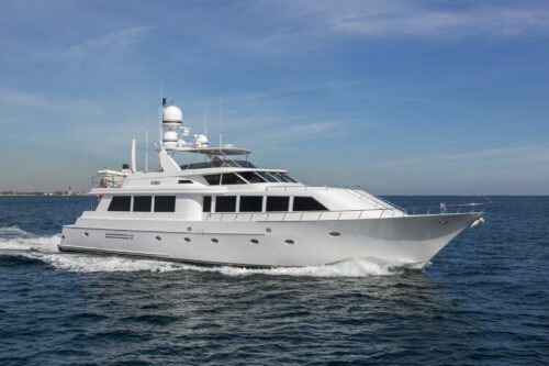 CRU 96 Westship yacht for charter profile