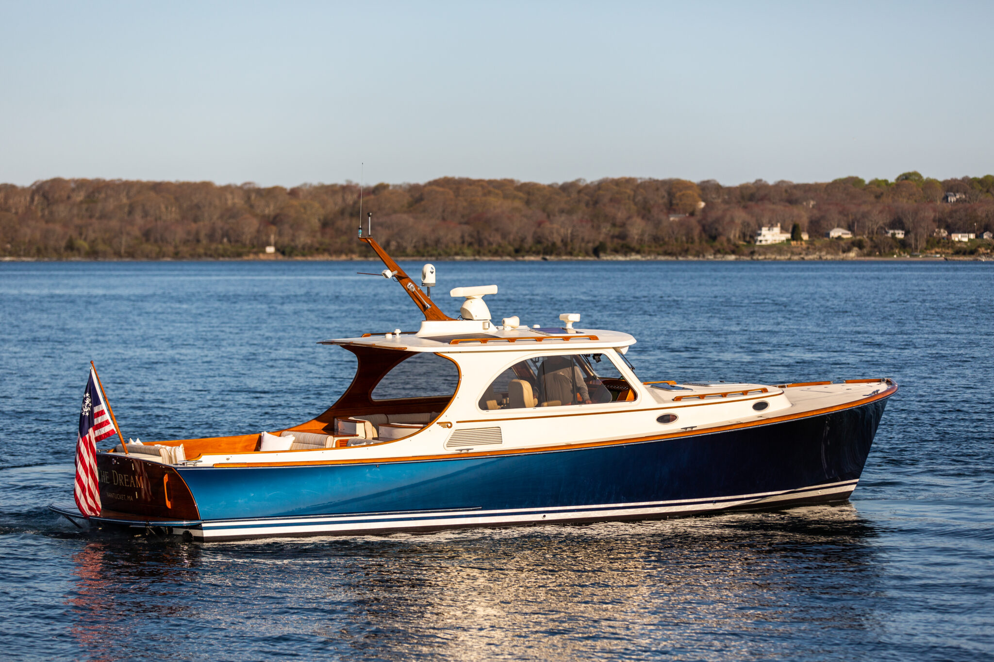THE DREAM 2004 Hinckley Talaria 40