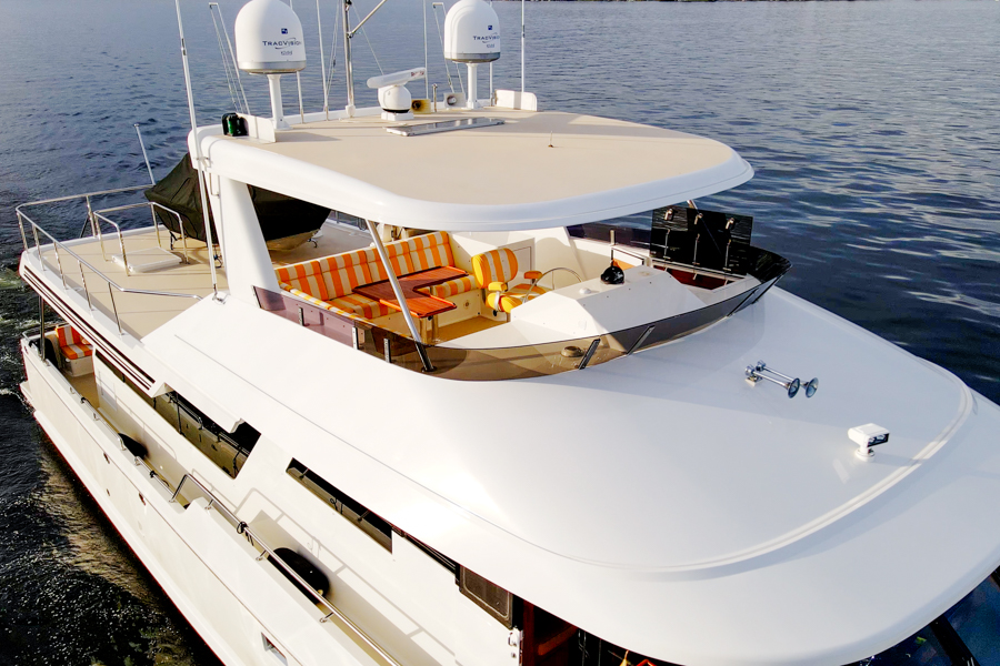 THE HAPPY BOAT 75' Nordlund Yacht 2002 Top Deck