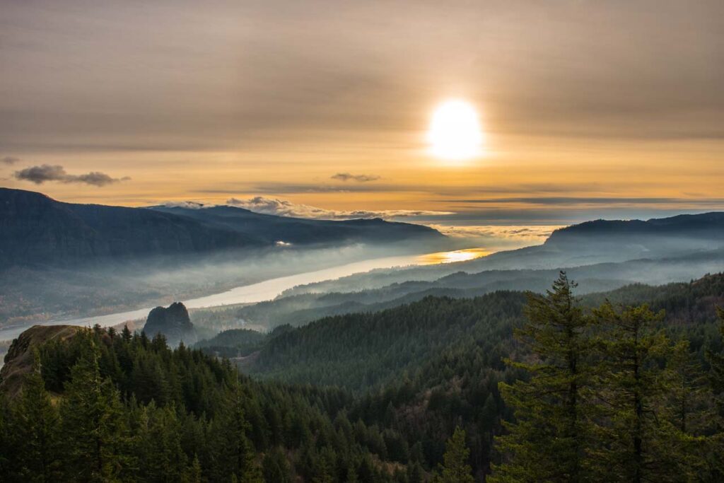 SUMMERTIME II Columbia River Yacht Charter