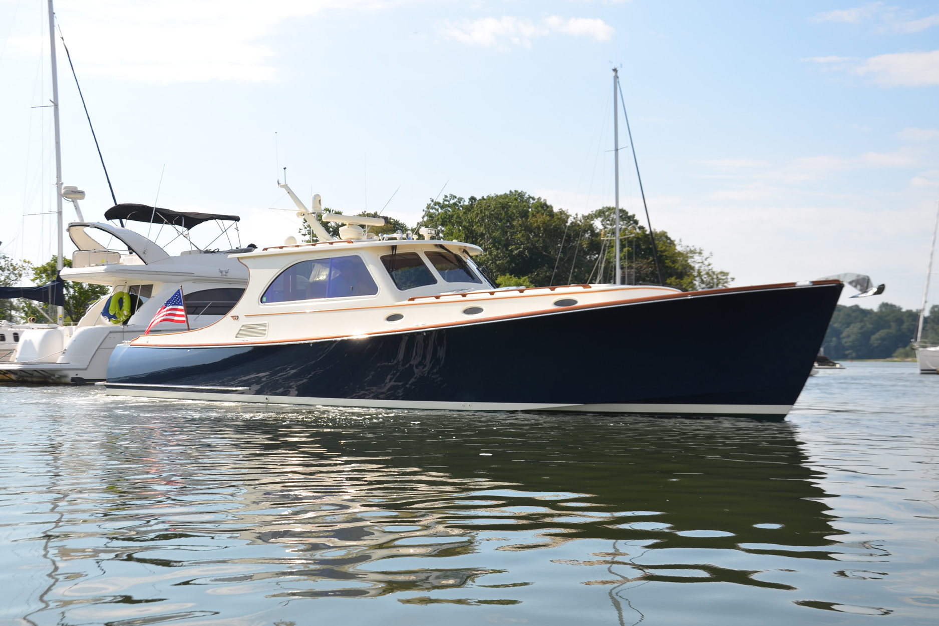 ANDIAMO - 44' Hinckley Talaria 44 2008