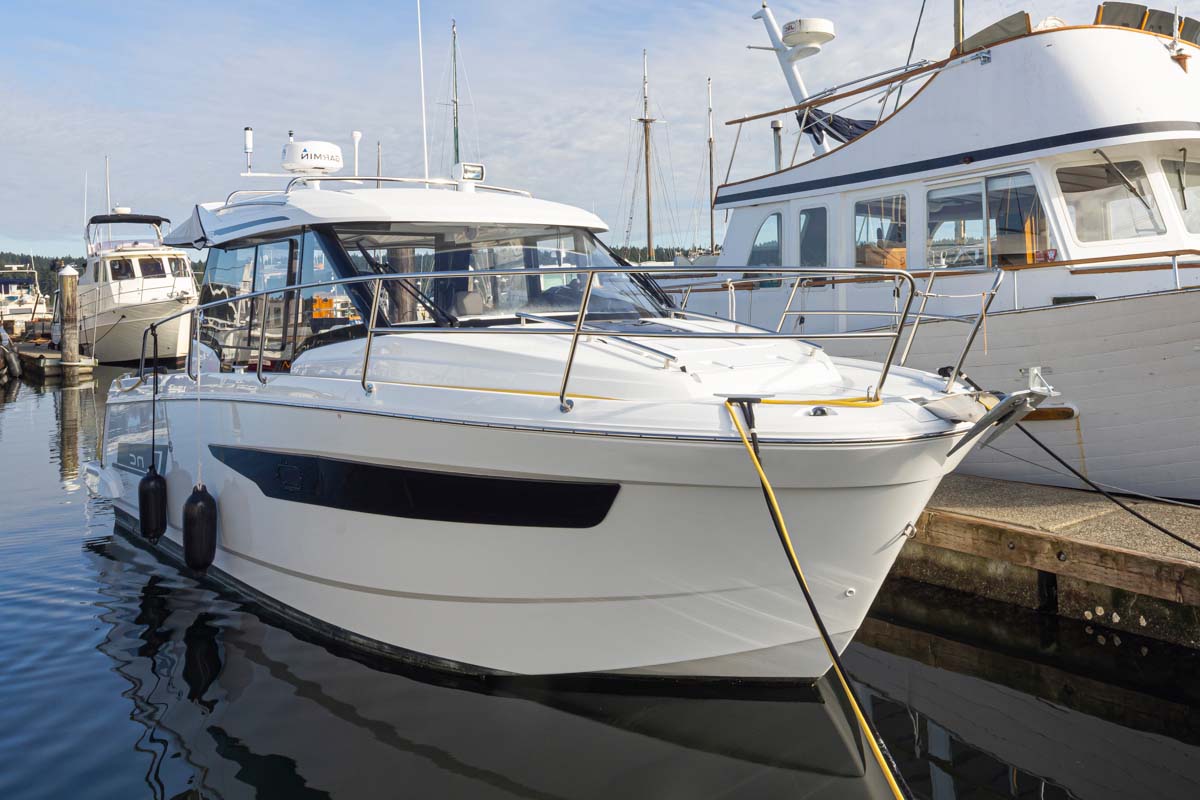 WOOSAH 30' Jeanneau NC 895 2021