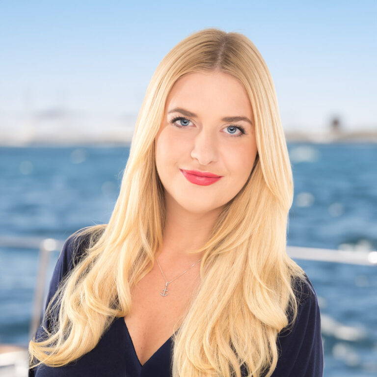 Kettra-Ferda-Yacht-Charter-Manager