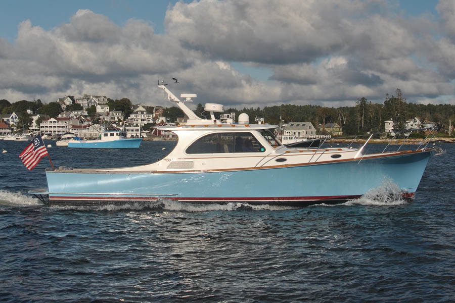 ELISE 40' Hinckley 2005/2012 Profile