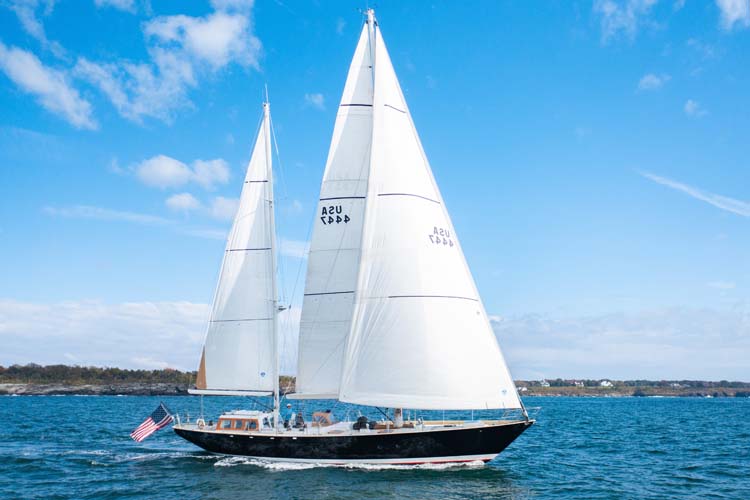 Profile of PIAFFE, a 71 foot New England Boatworks yacht for sale.
