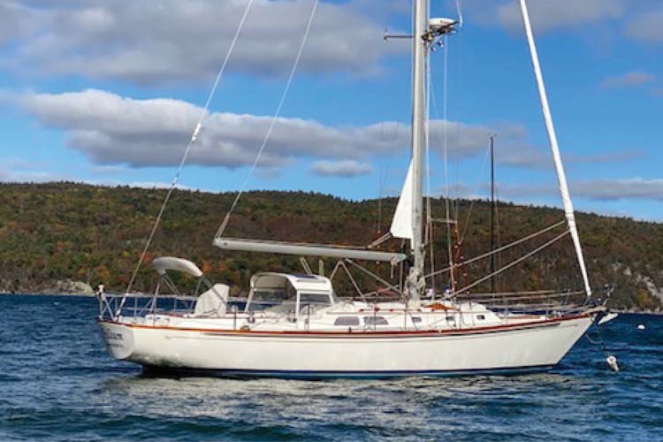 Profile of TRILLIUM, a 42' Hinckley yacht for sale.
