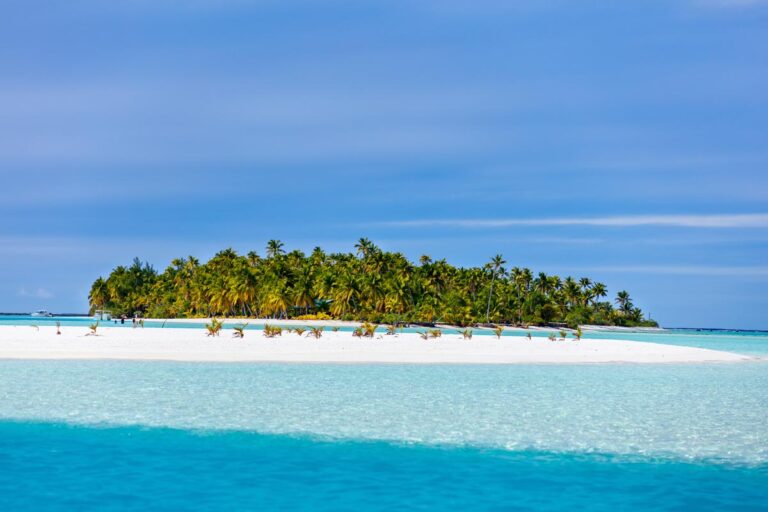 Cook Islands Yacht Charter Itinerary