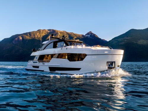 VOYAGER - Charter