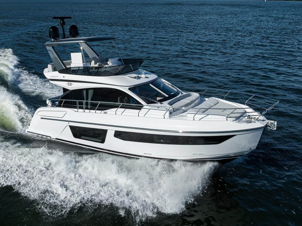 BG53 53' Azimut 2024 Profile