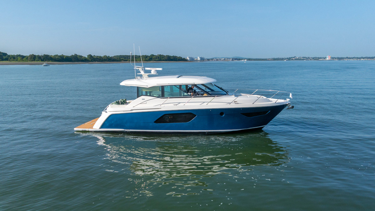 BACCHUS 49' Tiara 2022 Yacht for sale, Newport, RI