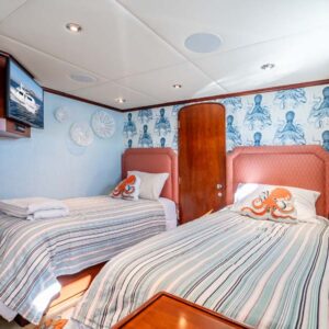 MY LADY ALASKA - Guest stateroom of LADY ALASKA, a 97 foot Broward yacht for charter in Alaska.
