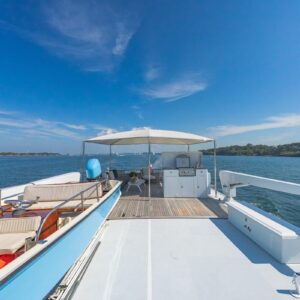 Flybridge of SOVEREIGN, a 100' Burger yacht for charter in the Dominican Republic.
