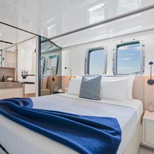 Guest stateroom of SWEET VIRGINIA, a 96′ Sanlorenzo yacht for charter in The Bahamas.