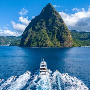 Running profile of TOP FIVE II, a 200-foot Royal Hakvoort yacht for charter in The Bahamas and Caribbean.