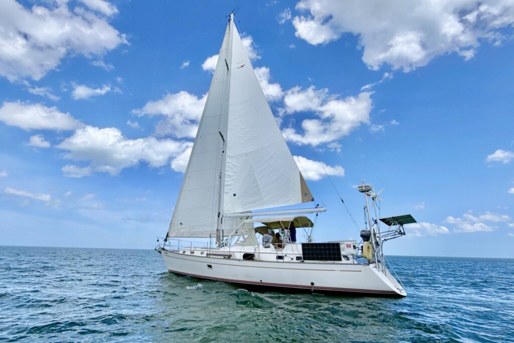 EMMI 46' Passport 456 2003 for Sale