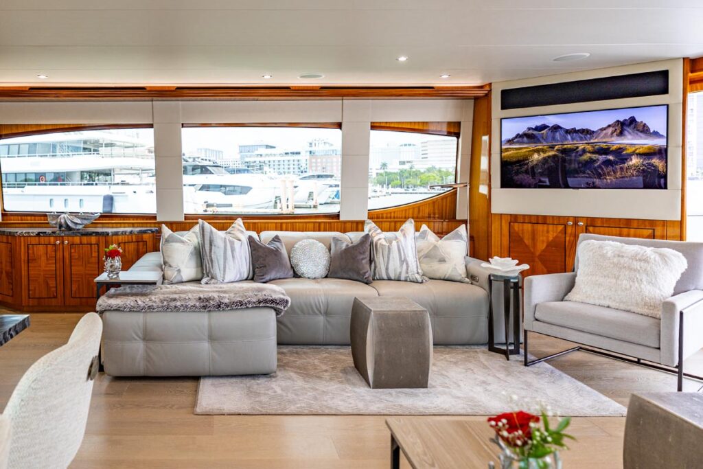 Main salon of INDY, an 85 foot Hatteras yacht for charter in New England.