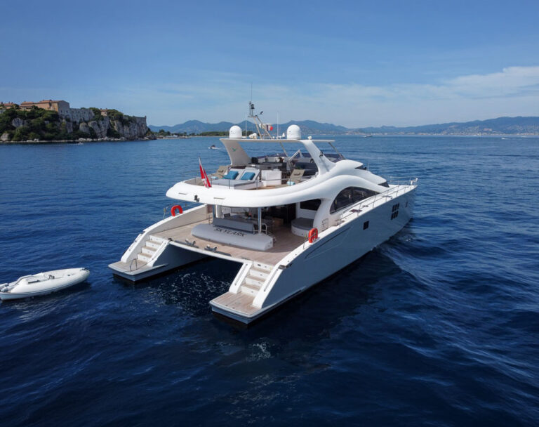 Profile of SKYLARK, a 70 foot Sunreef yacht for charter in Greece.