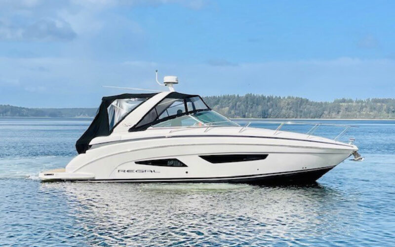 33' Regal PARADOCS