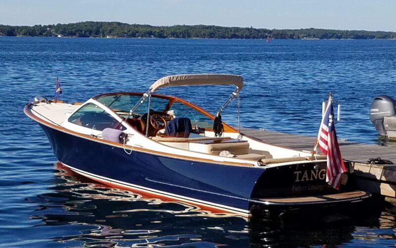 TANGO 29' Hinckley Talaria 29 Runabout 2003