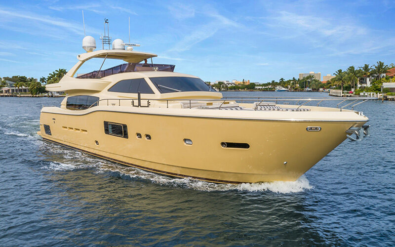 FERRETTI Altura 840 SEVEN DIAMONDS 84 Yacht for sale