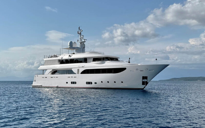 EMOTION 2 140' CRN 2007/2023 Profile