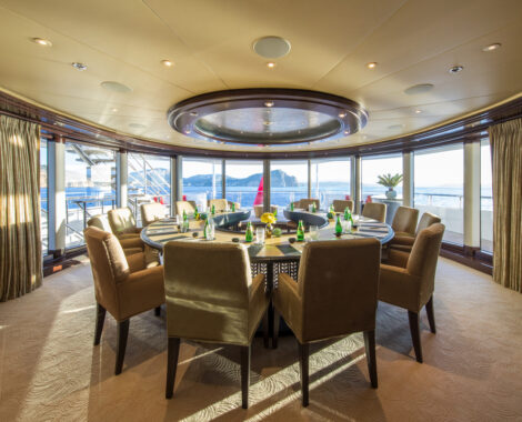 M/Y Eminence